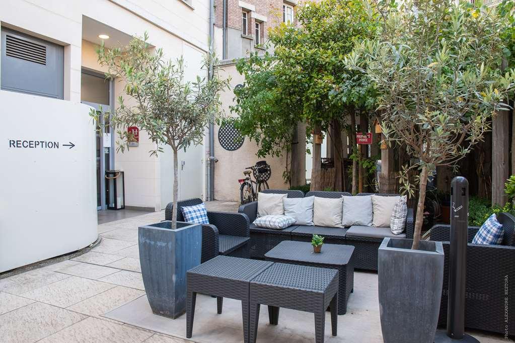 Hotel Versailles Chantiers Nhà hàng bức ảnh